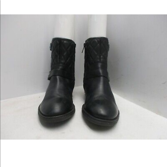 ARTURO CHIANG Sarabeth Quilted Boot Black Leather Boots - Picture 2 of 7